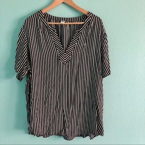 Old Navy Georgette Plus-Sized Cocoon Top